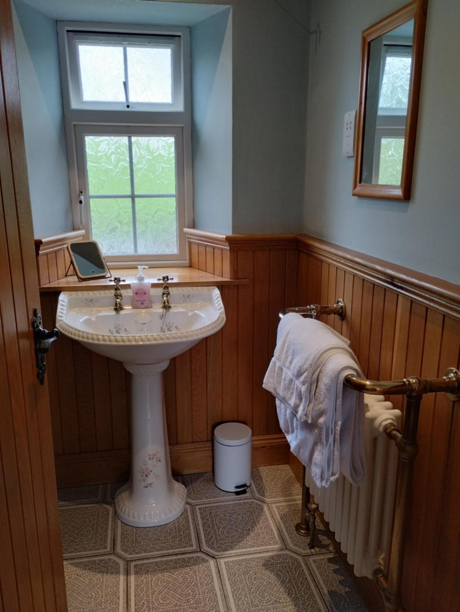 Rossclare Lodge Enniskillen Eksteriør billede